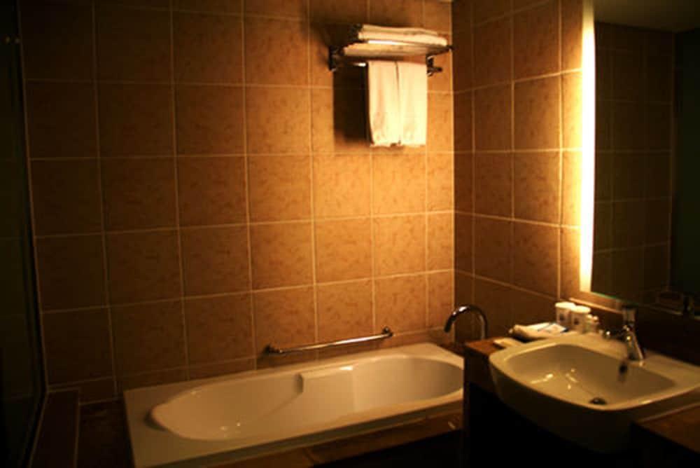 Hotel Sunshine Tedžon Exteriér fotografie